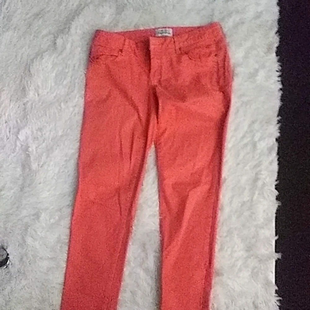 Women Jeans size 5/6 color more Peach